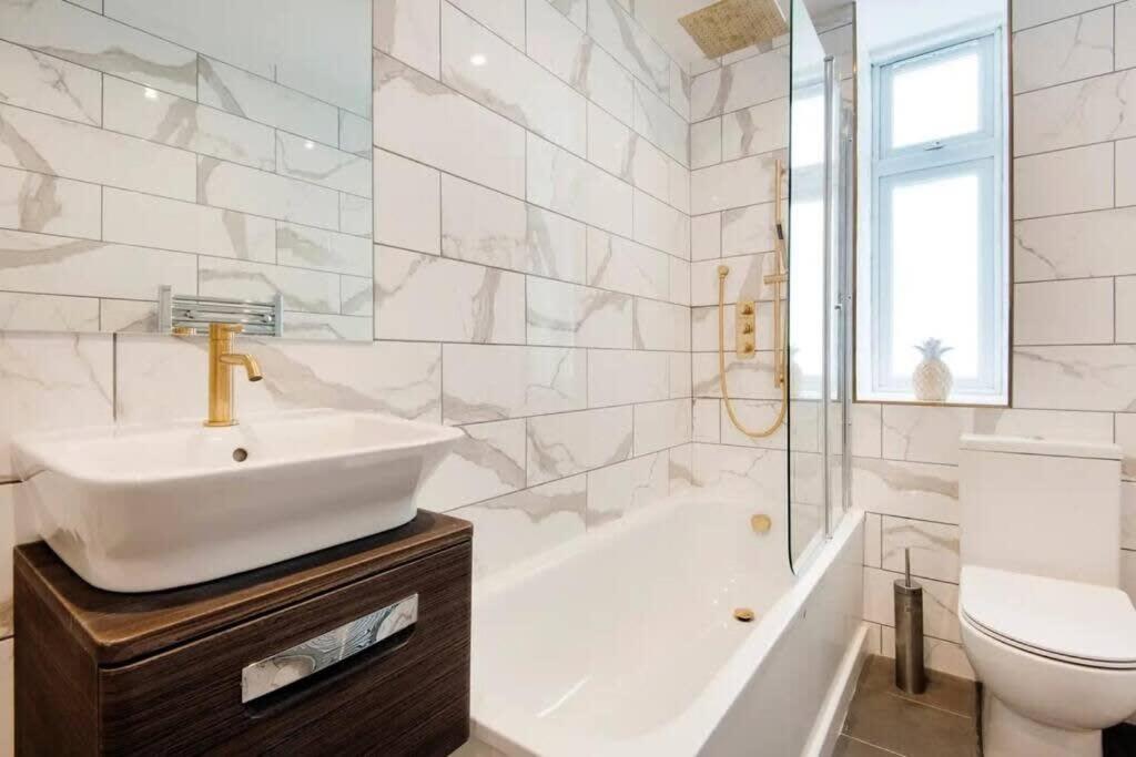 לונדון Cozy 1 Bedroom Apartment In Notting Hill מראה חיצוני תמונה
